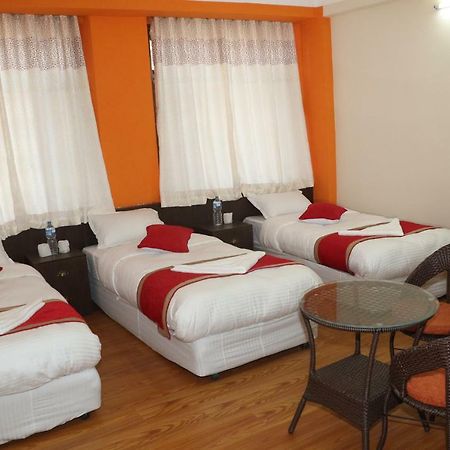 Rambler Hostel Pvt Ltd Катманду Экстерьер фото