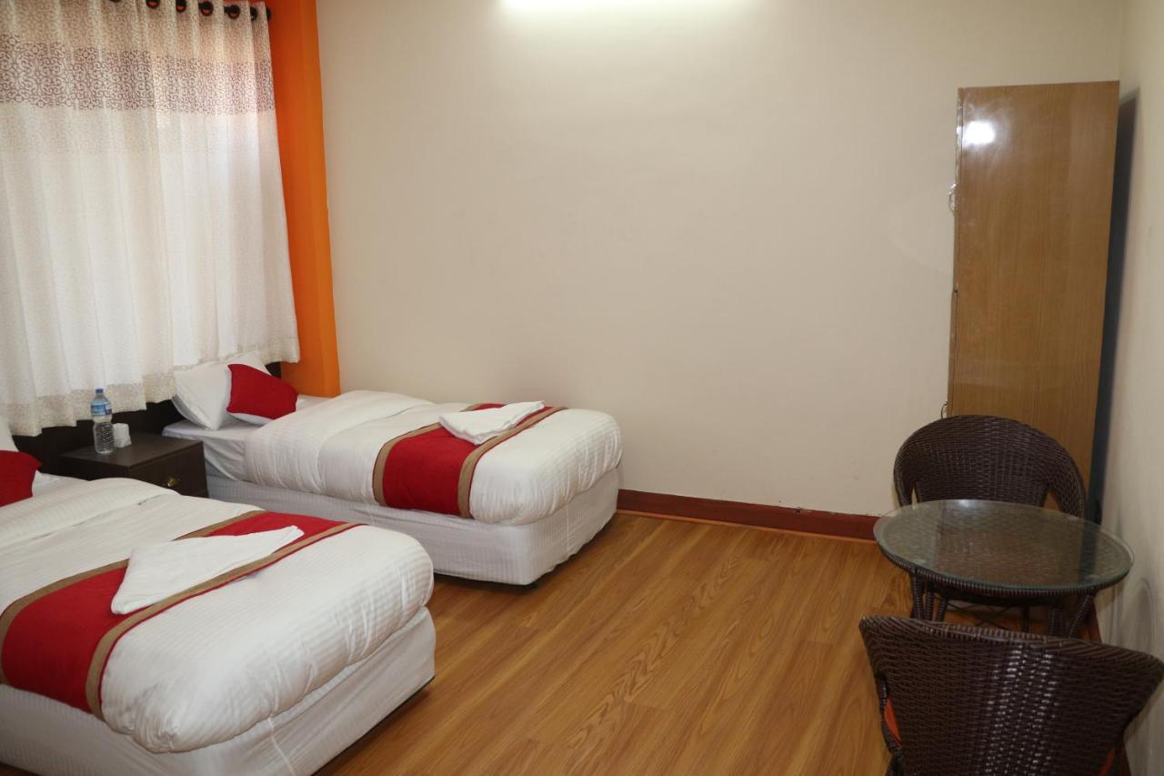 Rambler Hostel Pvt Ltd Катманду Экстерьер фото
